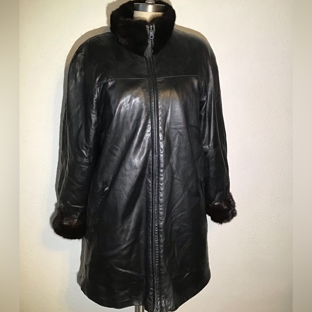 Leather fur womens lamb black reversible jacket size small